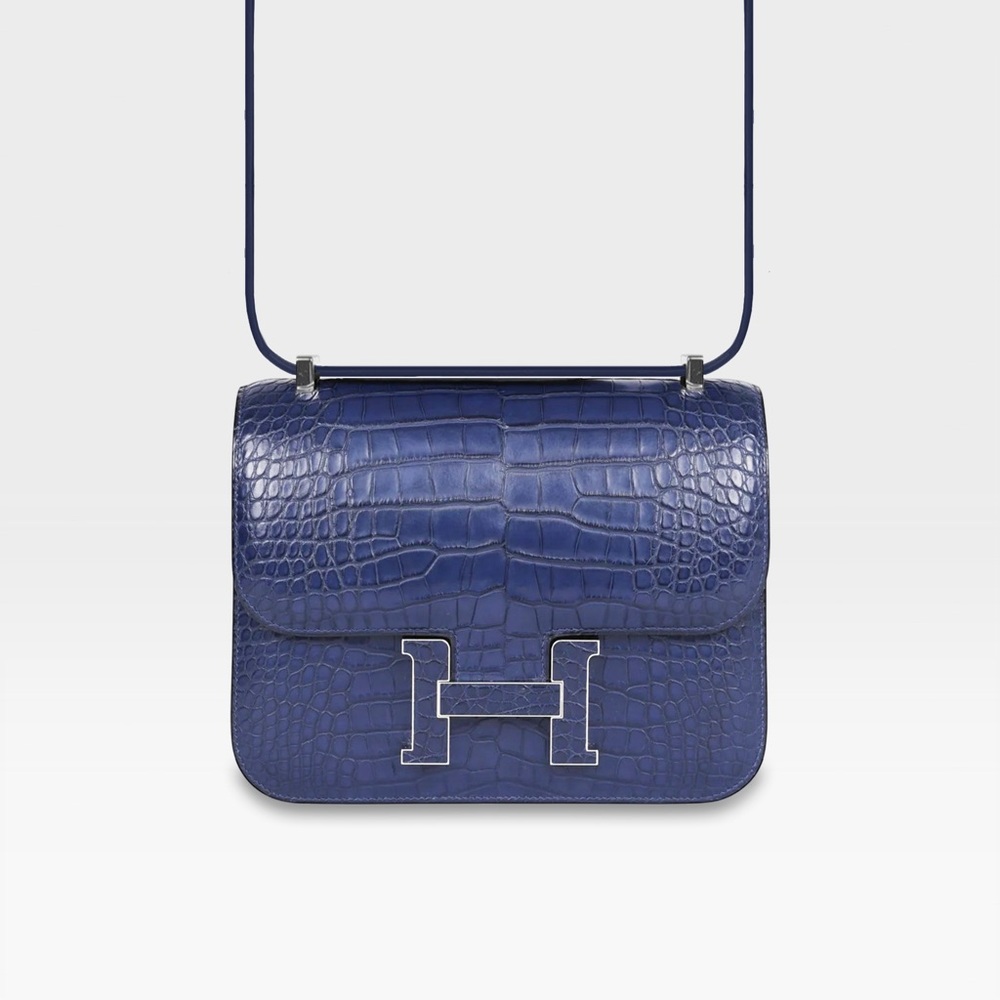 Hermès - Constance 24 - Bleu Saphir Matte Alligator
